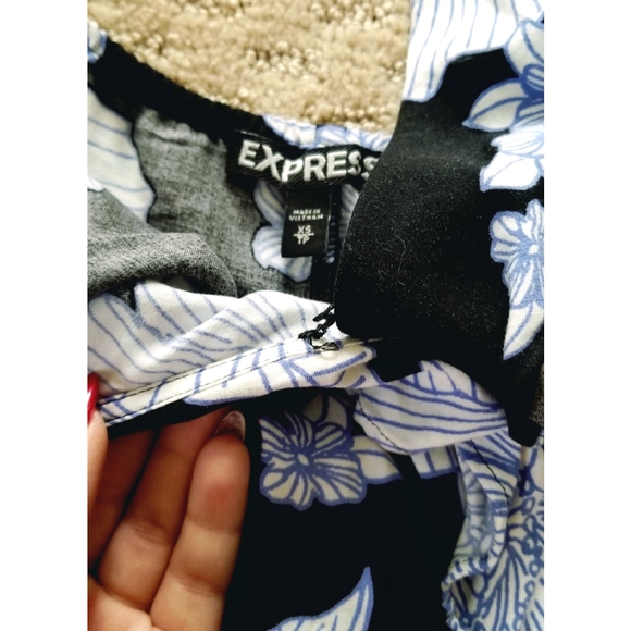 Express Floral Ruffle Wrap Mini Dress - Picture 5 of 6